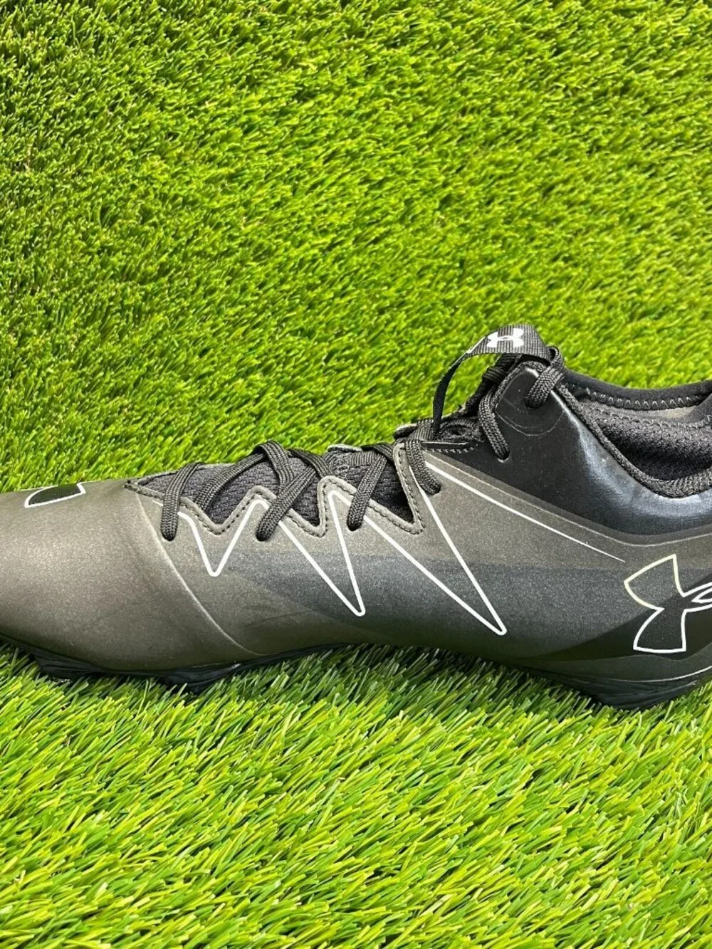 Under Armour please review